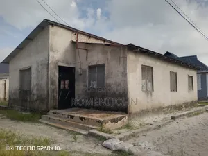 5bdrm House in Tanzania Daresalaam, Ilala for sale