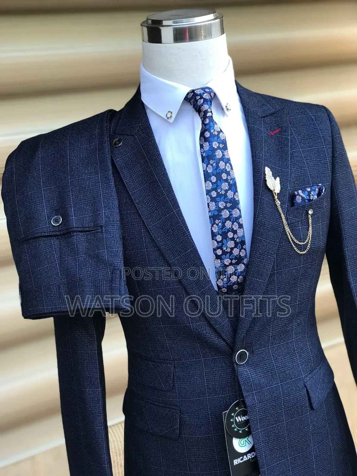 Men's Single Button Suits New Smart and Classic