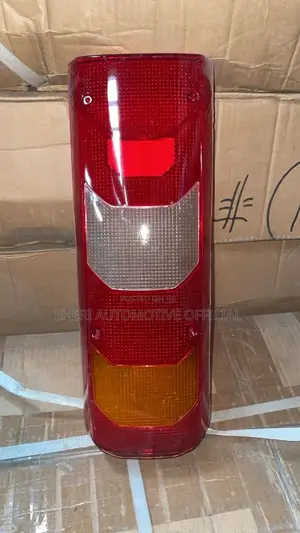 Benz Truck Tail Lamp Lens 0035441003/0025447390