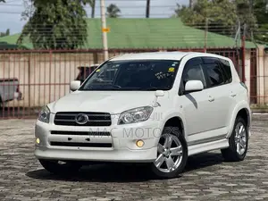 Toyota RAV4 2008 White