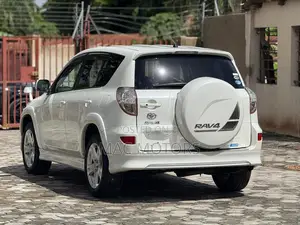 Toyota RAV4 2008 White