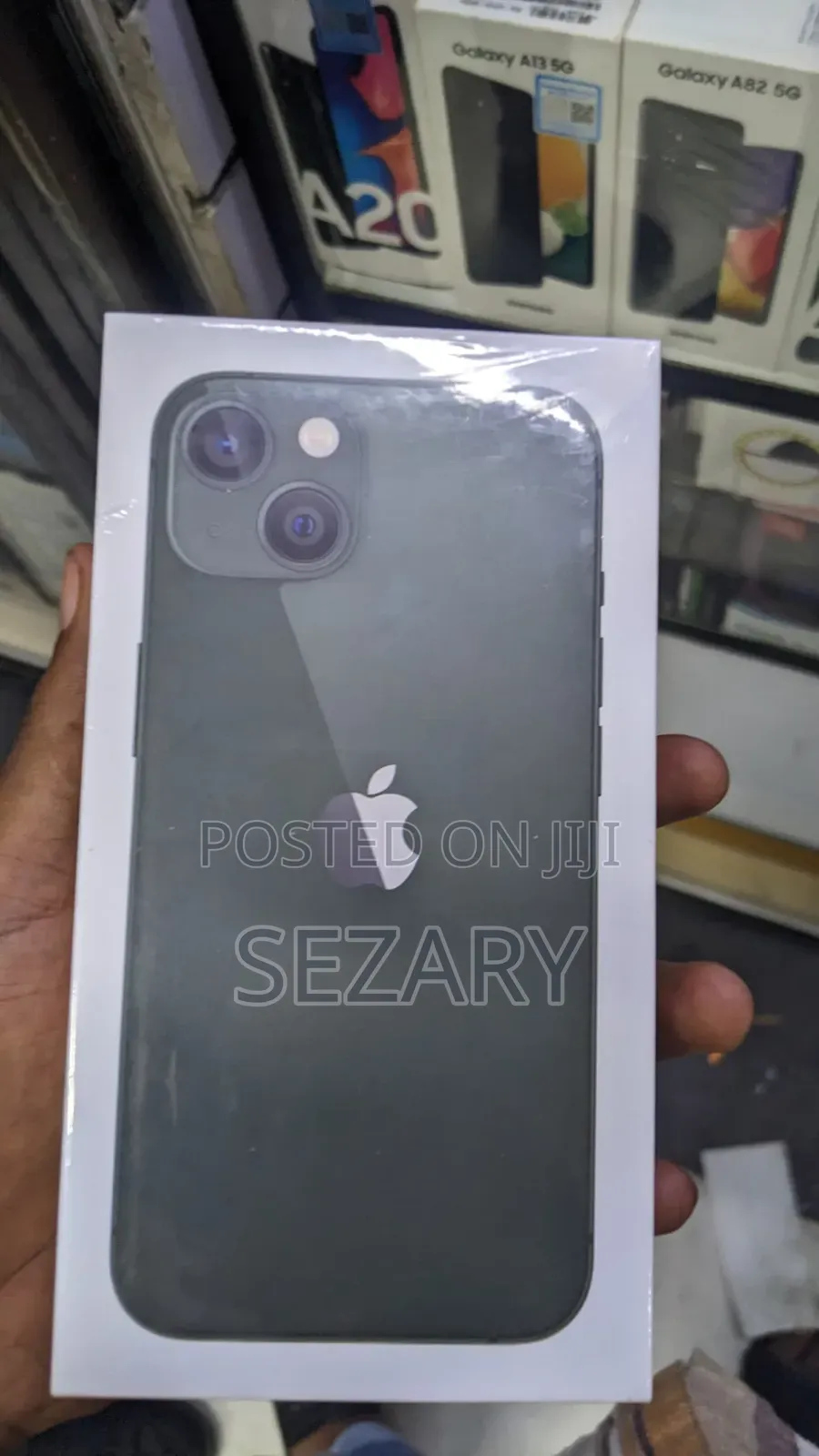 Apple iPhone 13 128 GB Green