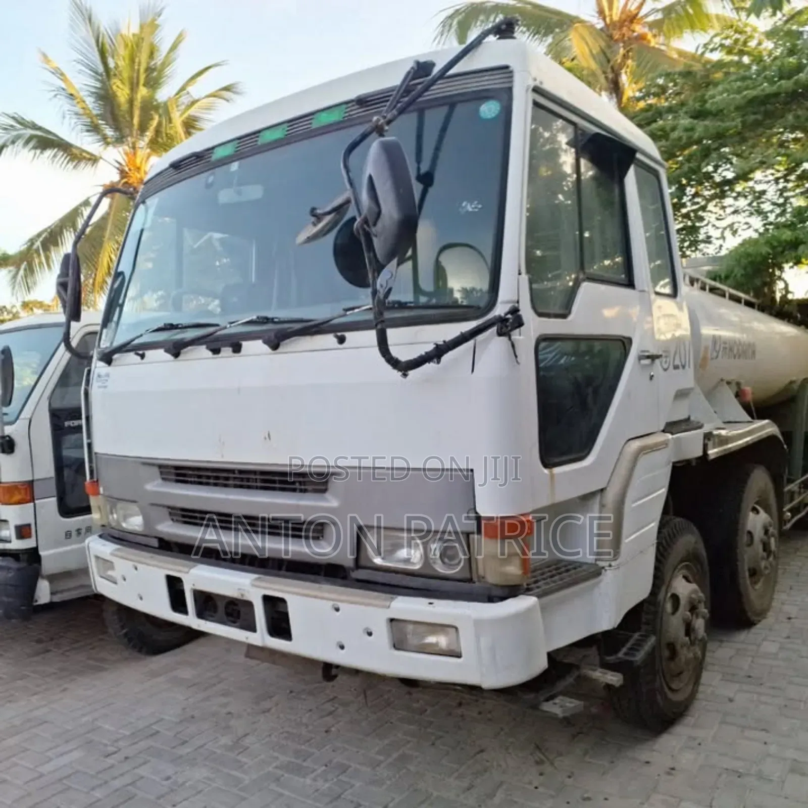 Maji Taka Yanachafua Mazingira, Karibu Huduma Ya Maji Taka.