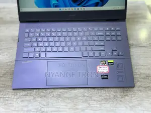 Laptop HP Omen 16 16GB AMD Ryzen 5 SSD 512GB