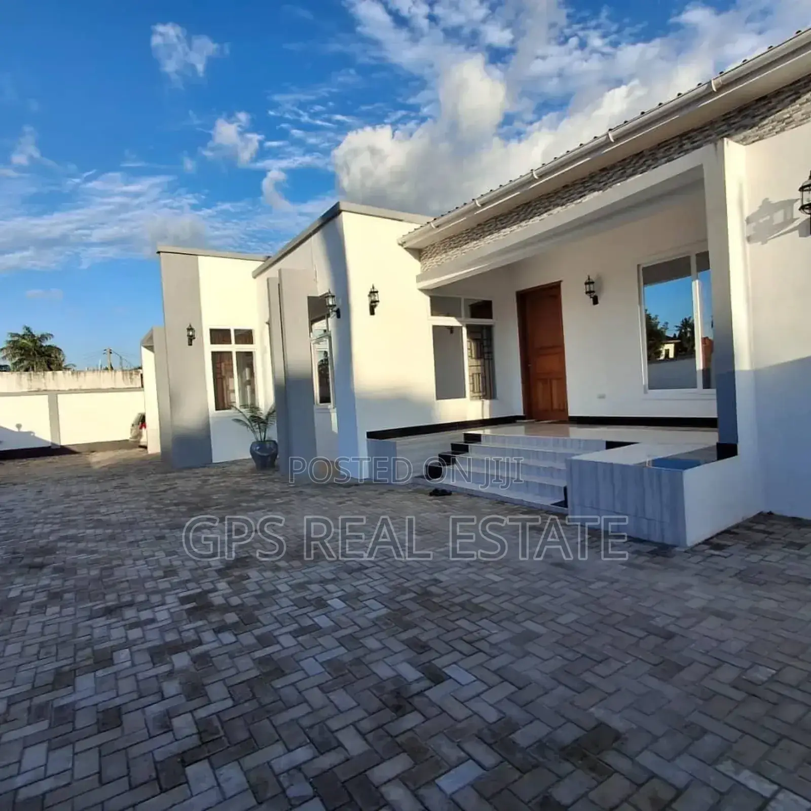 4bdrm House in Mbezi Beach Chini, Kinondoni for sale