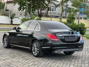 Mercedes-Benz C180 2015 Black