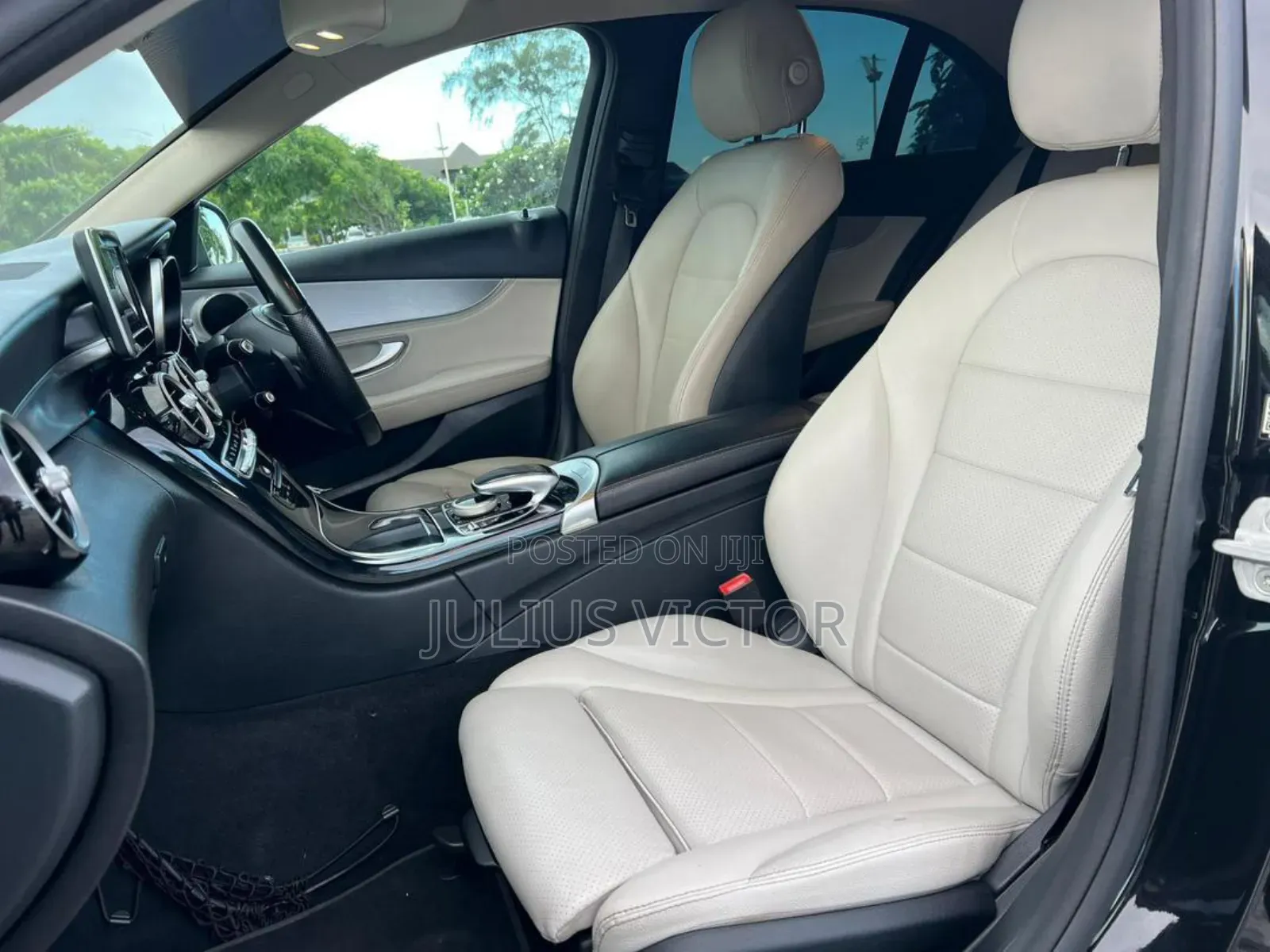 Mercedes-Benz C180 2015 Black