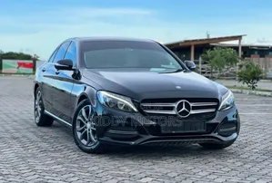 Mercedes-Benz C180 2015 Black