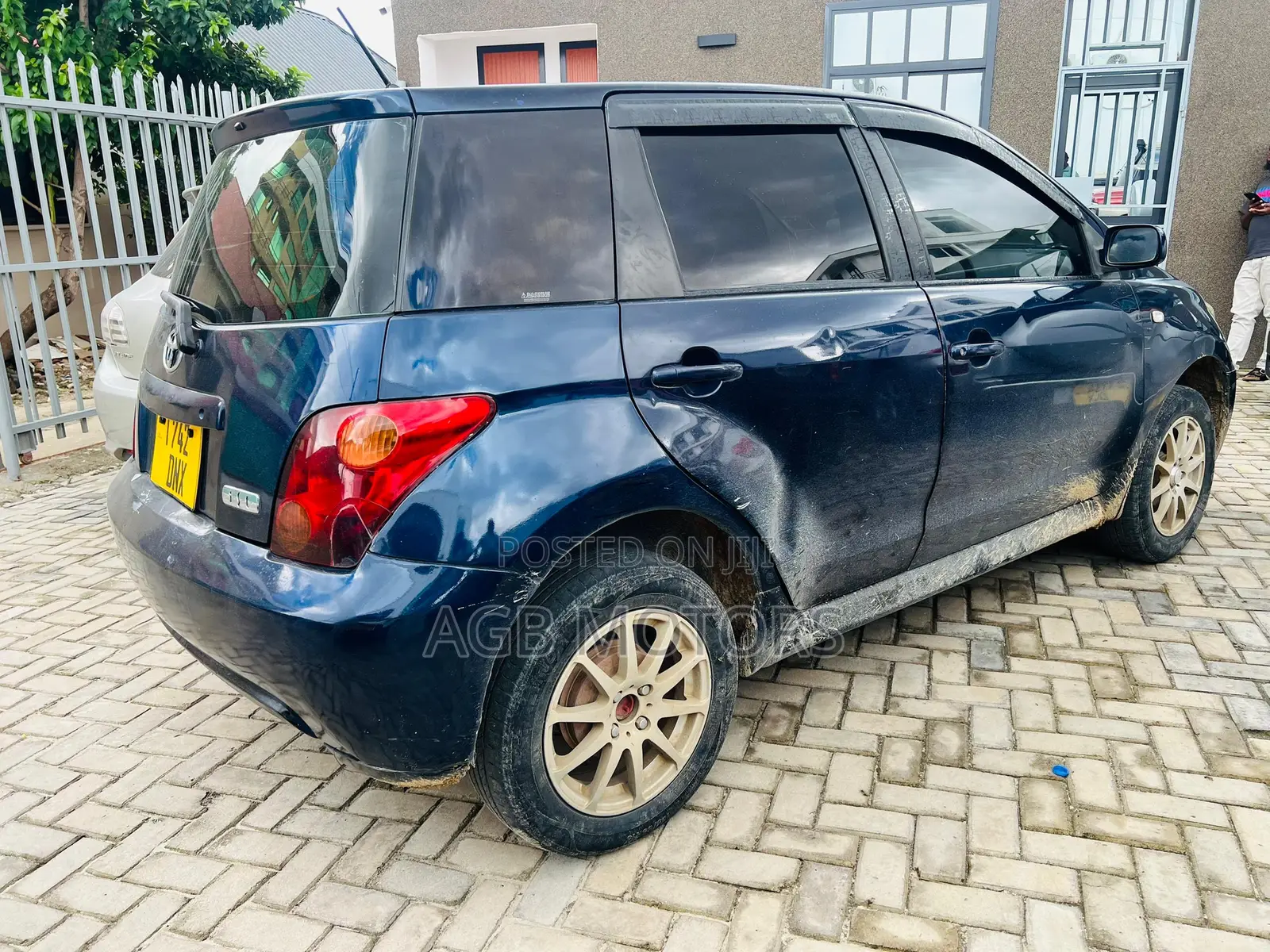 Toyota IST 2004 Blue