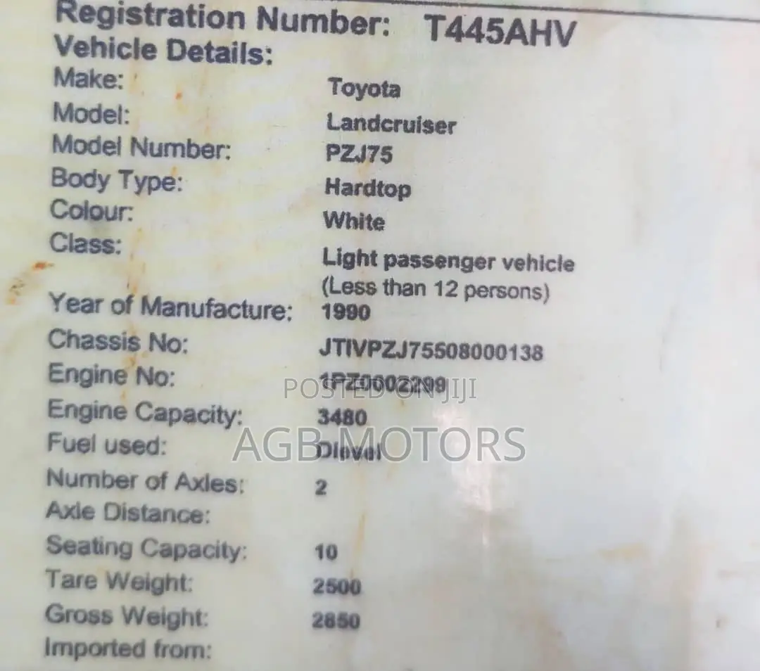 Toyota Land Cruiser 1990 White