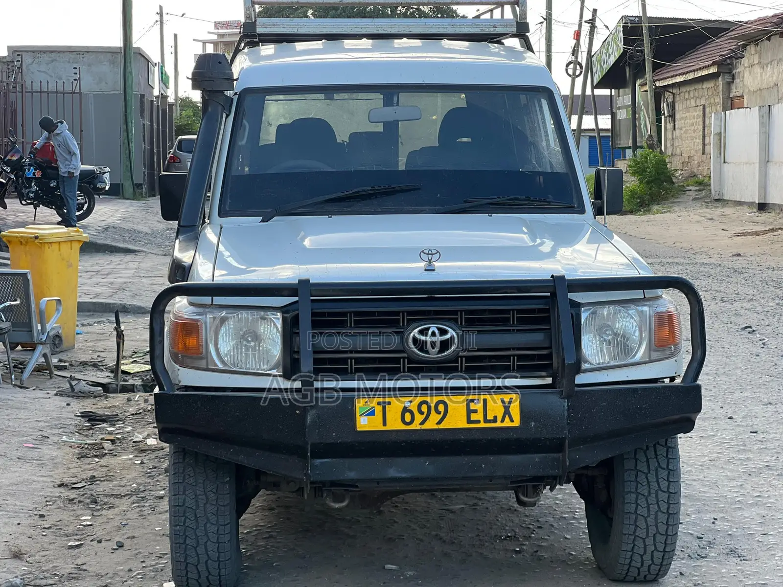 Toyota Land Cruiser 2008 White