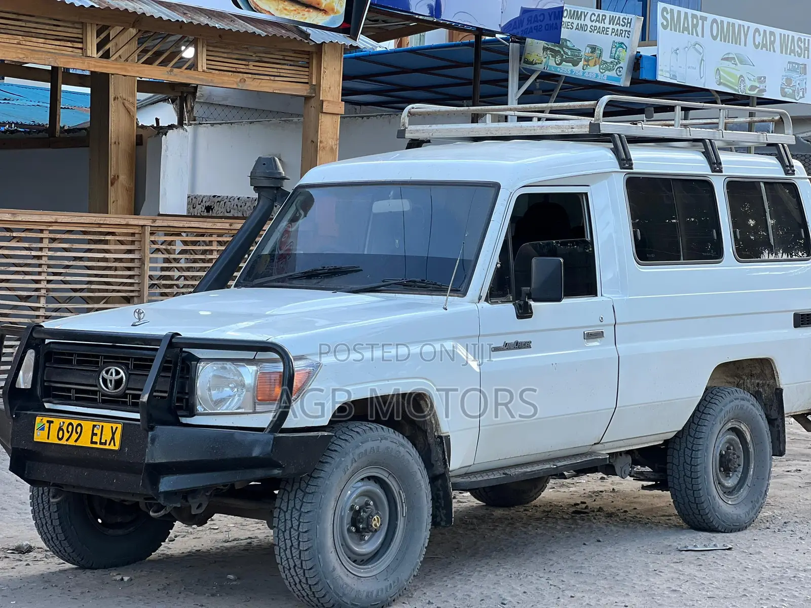 Toyota Land Cruiser 2008 White
