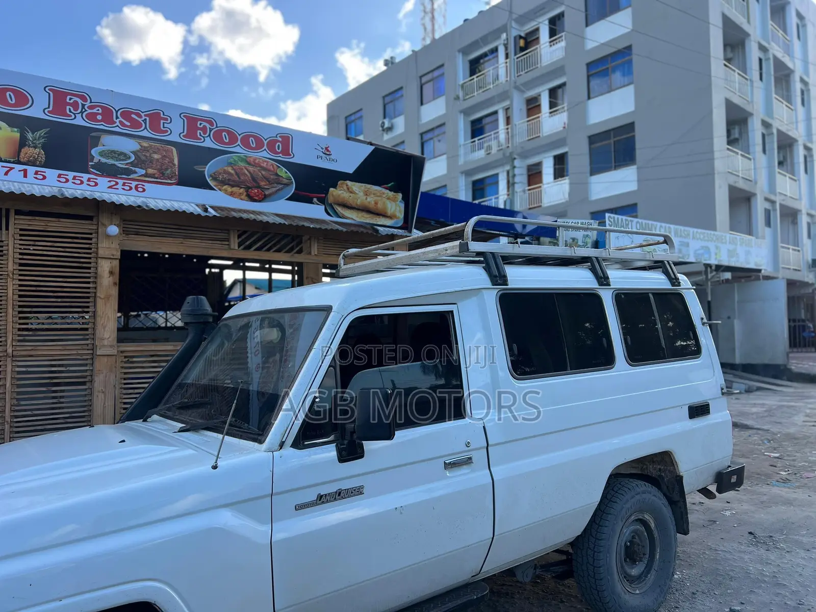 Toyota Land Cruiser 2008 White