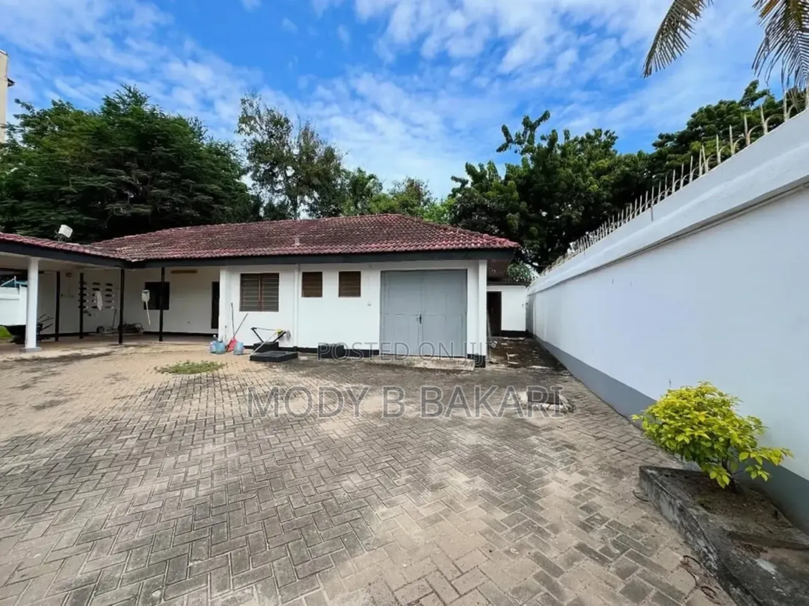 5bdrm House in Masaki for rent