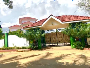 6bdrm House in Kunduchi for sale