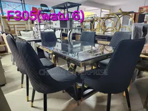 New Design Dining Table With Classic Materials