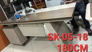 Office Table Made With Heavy Duty Materials 180cm