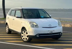 Mazda Verisa 2009 White