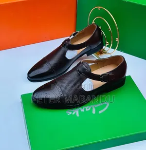 Official Men's Clarks New