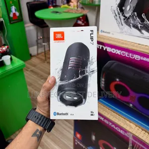 JBL Flip 7 Bluetooth Speaker