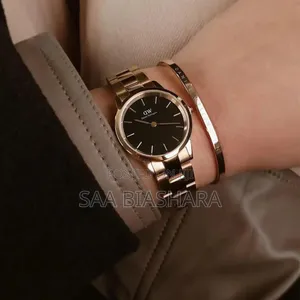 Dw With Bracelet Full Box and Gift Bag Gold and Black