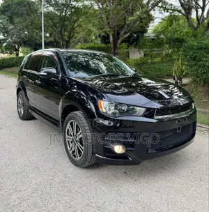 Mitsubishi Outlander 2011 Black