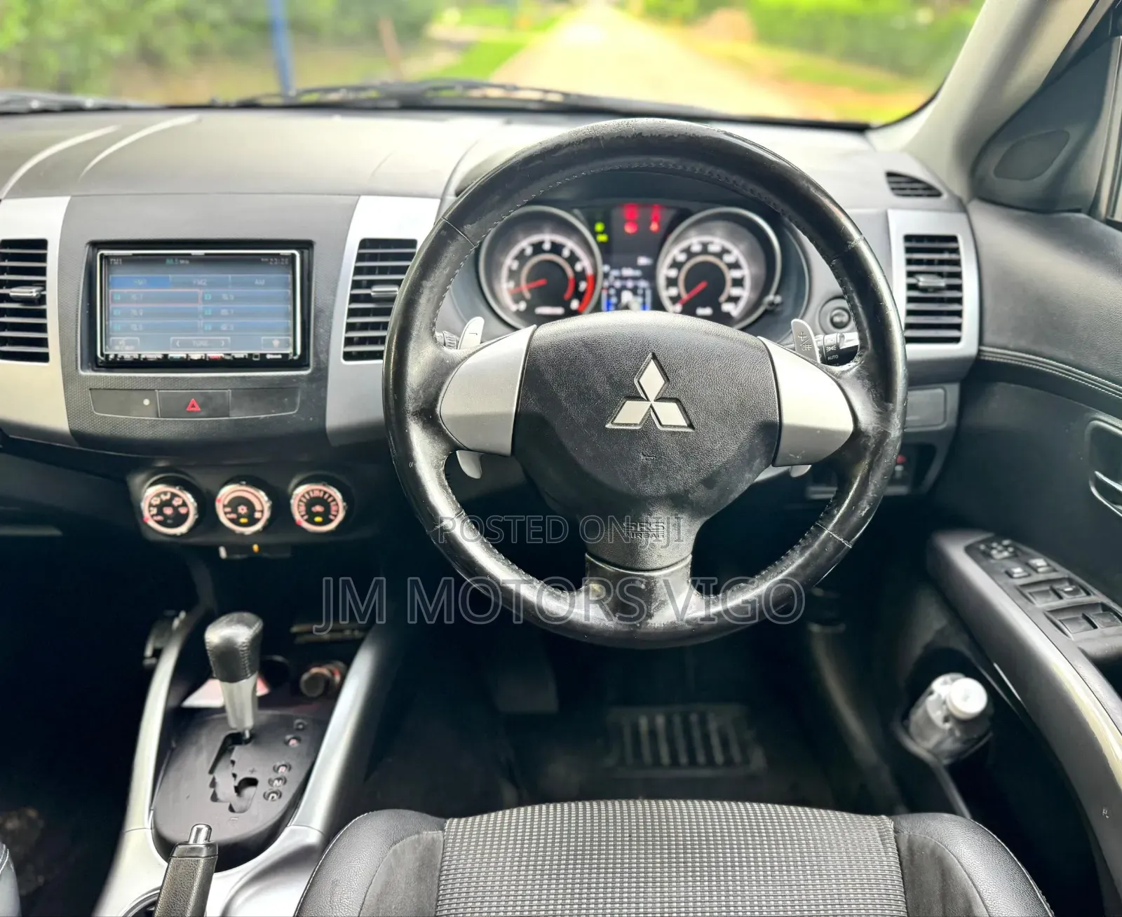 Mitsubishi Outlander 2011 Black