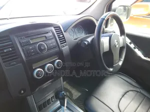 Nissan Elgrand 2006 White