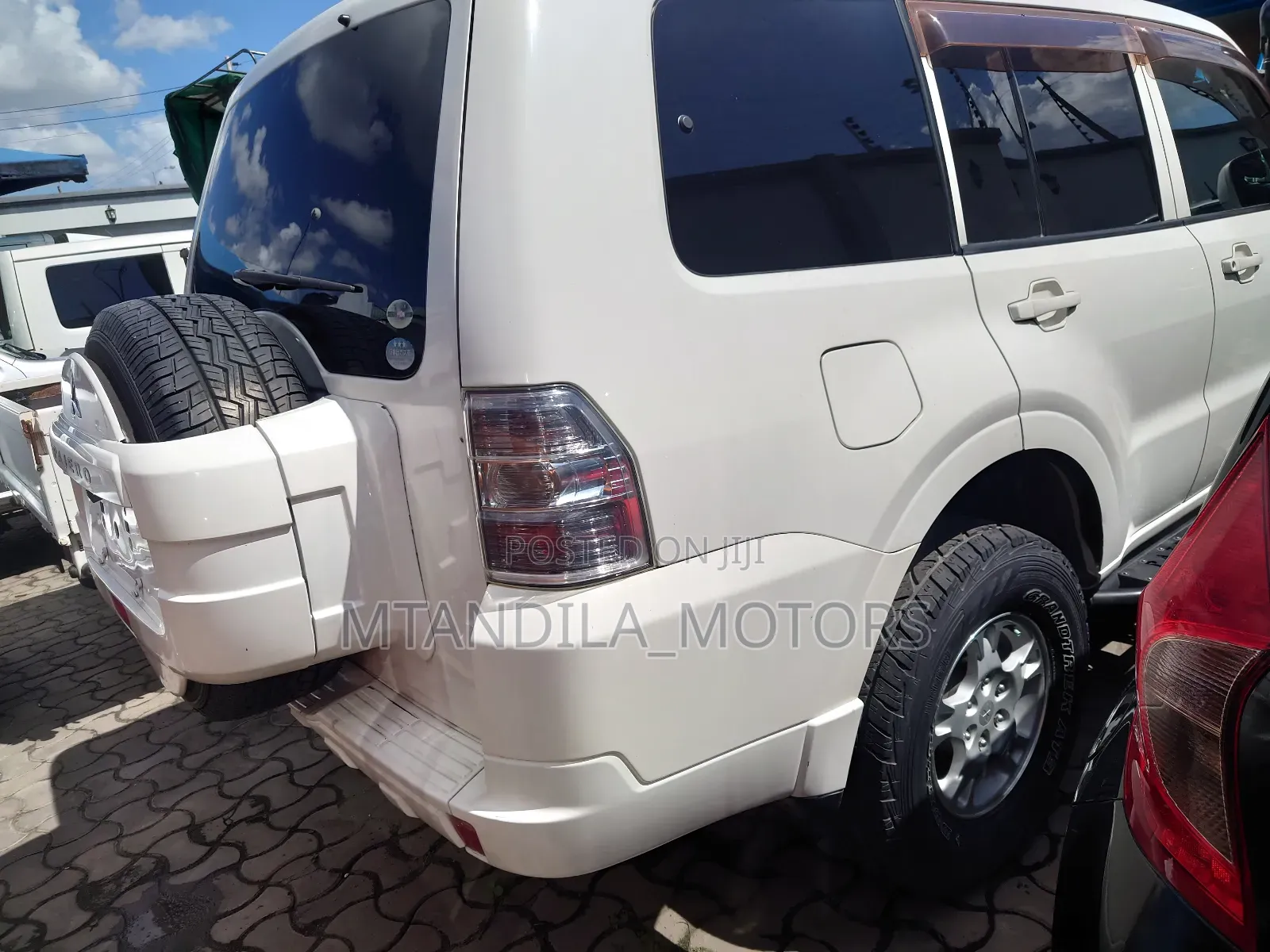 Mitsubishi Pajero 3.8 V6 GLS/GLX 2010 White