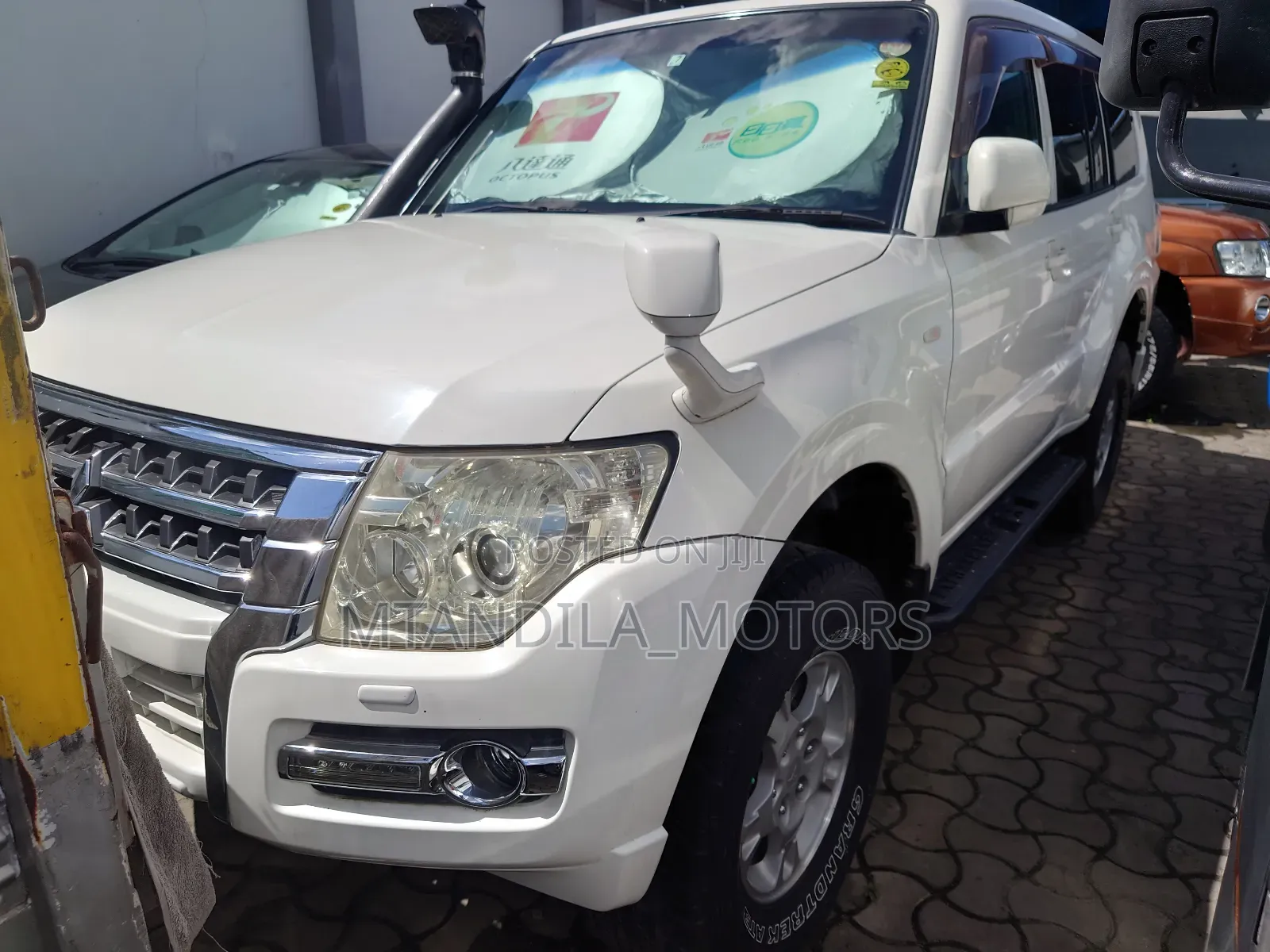Mitsubishi Pajero 3.8 V6 GLS/GLX 2010 White