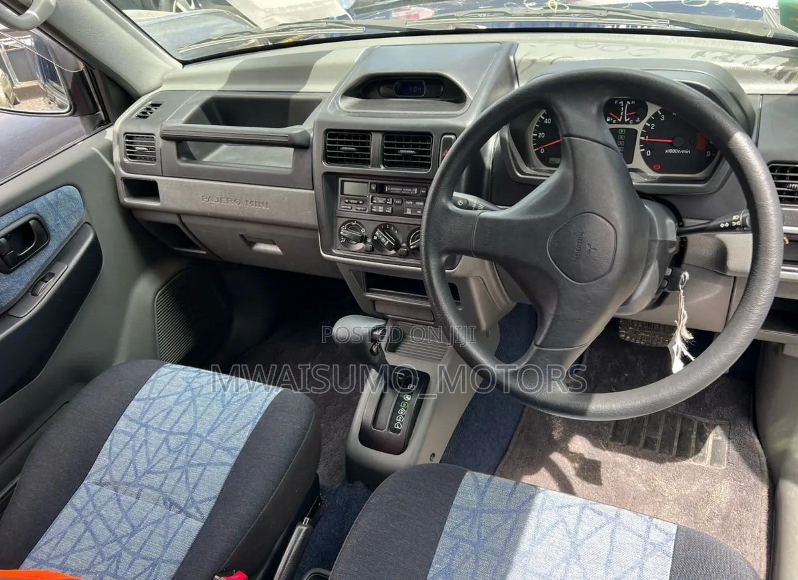 Mitsubishi Pajero Junior 1998 Blue