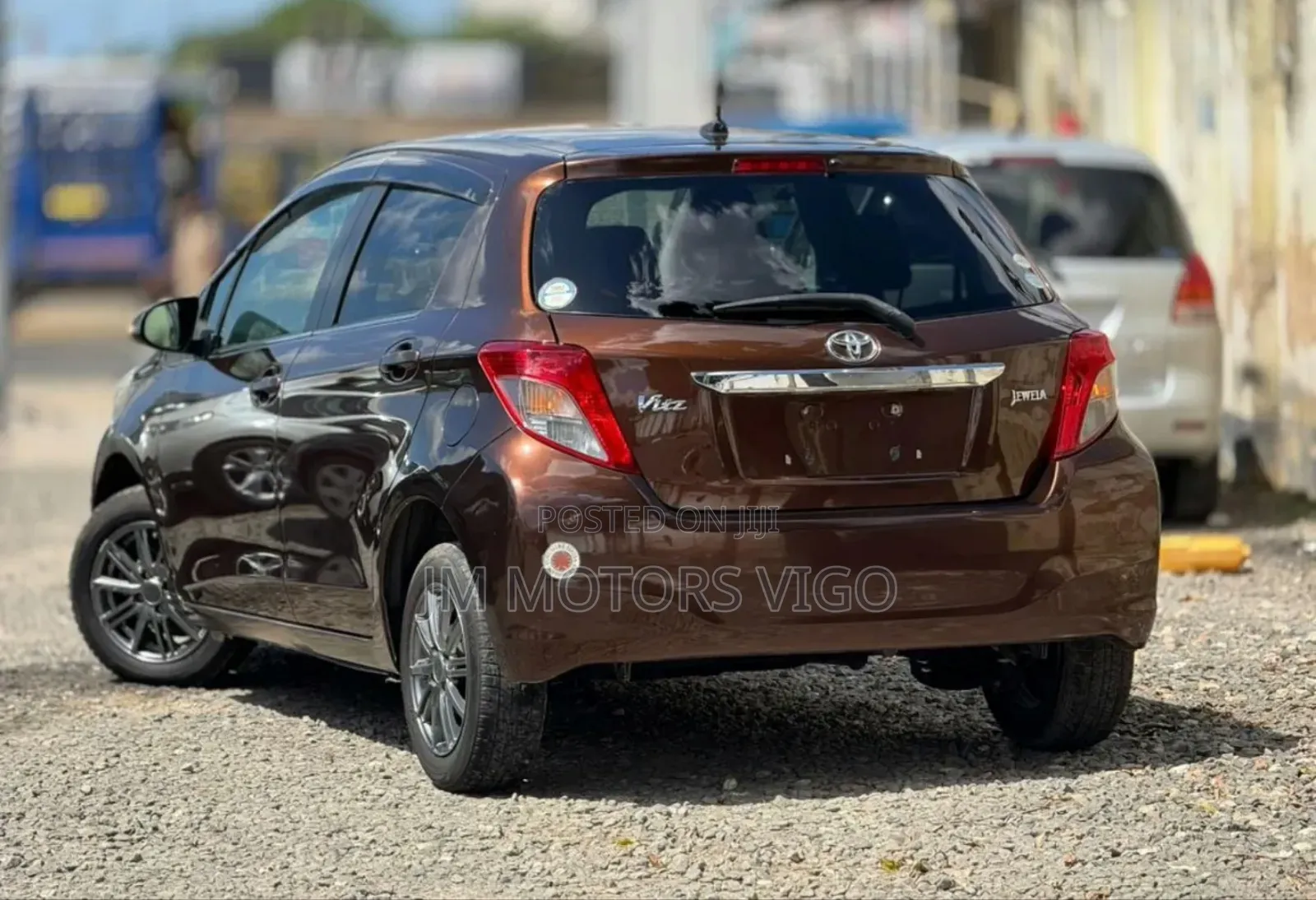 Toyota Vitz 2014 Brown