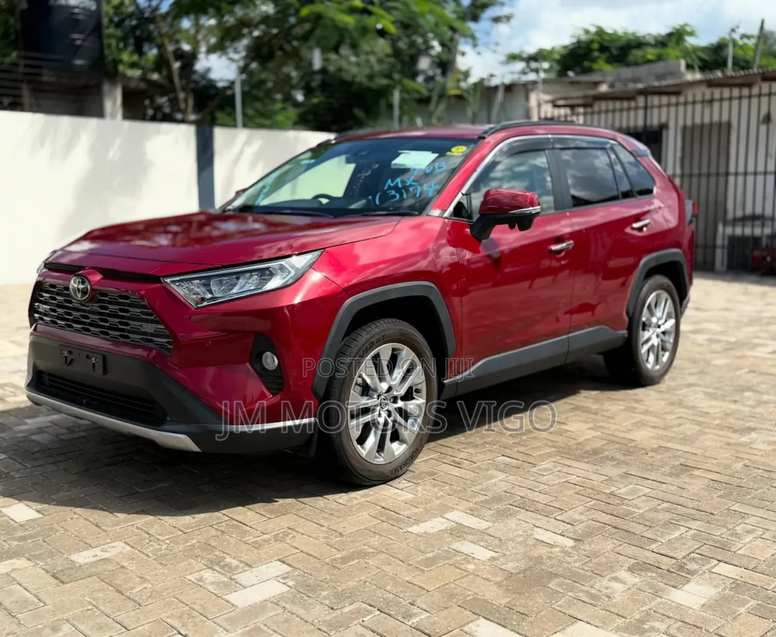 Toyota RAV4 2019 Red