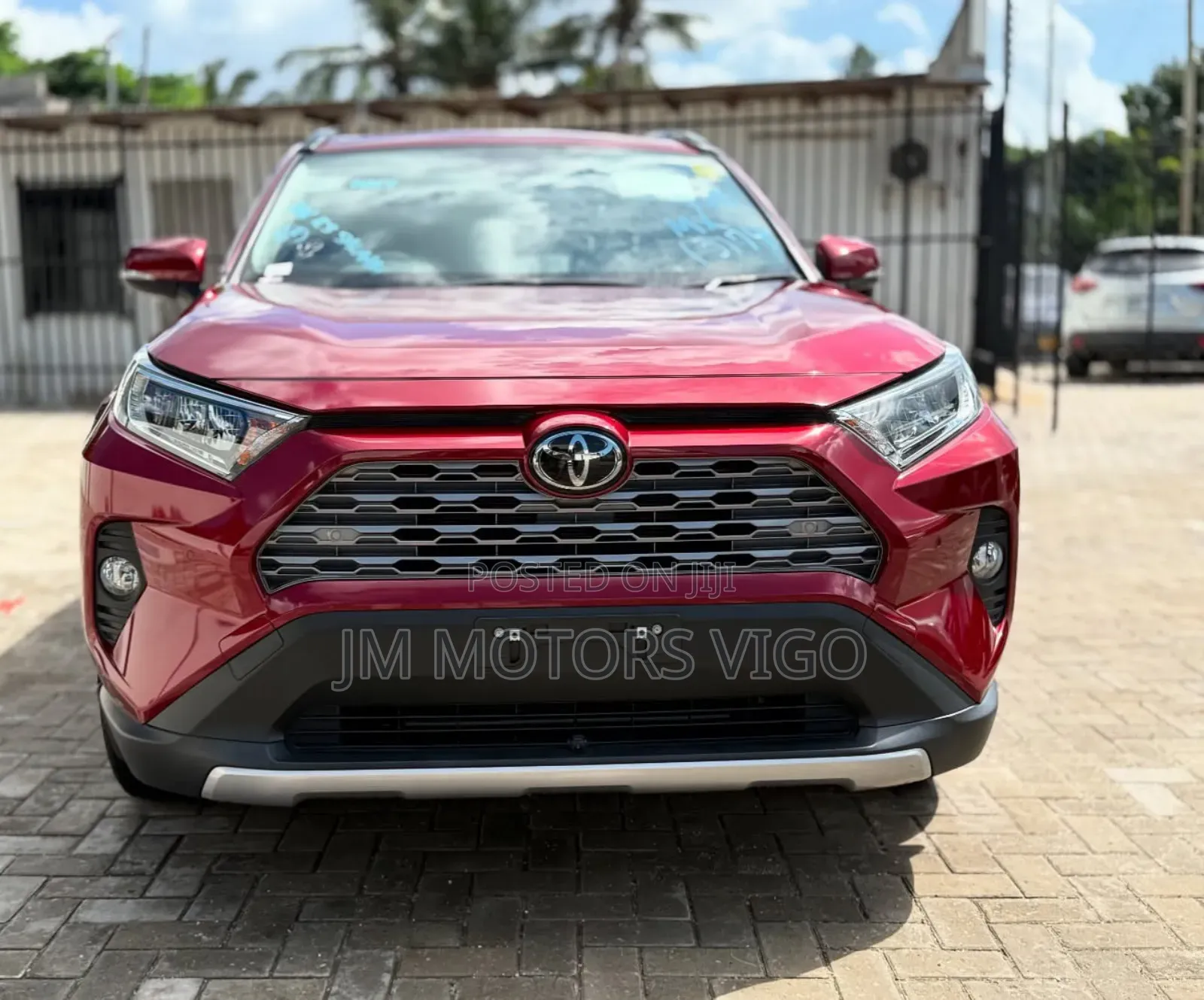 Toyota RAV4 2019 Red