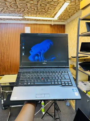 Laptop Fujitsu Lifebook S751 4GB Intel Core I5 HDD 500GB
