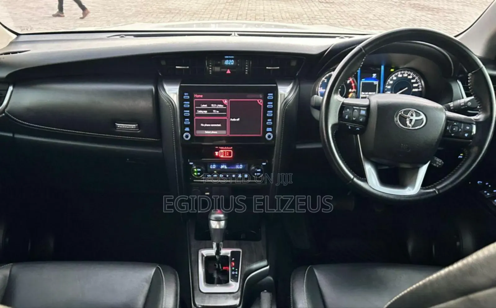 Toyota Fortuner 2021 White