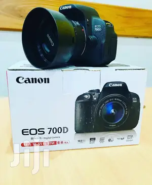 Canon 700D With 50mm