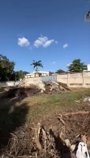 Kiwanja Kinauzwa Mbezi Beach