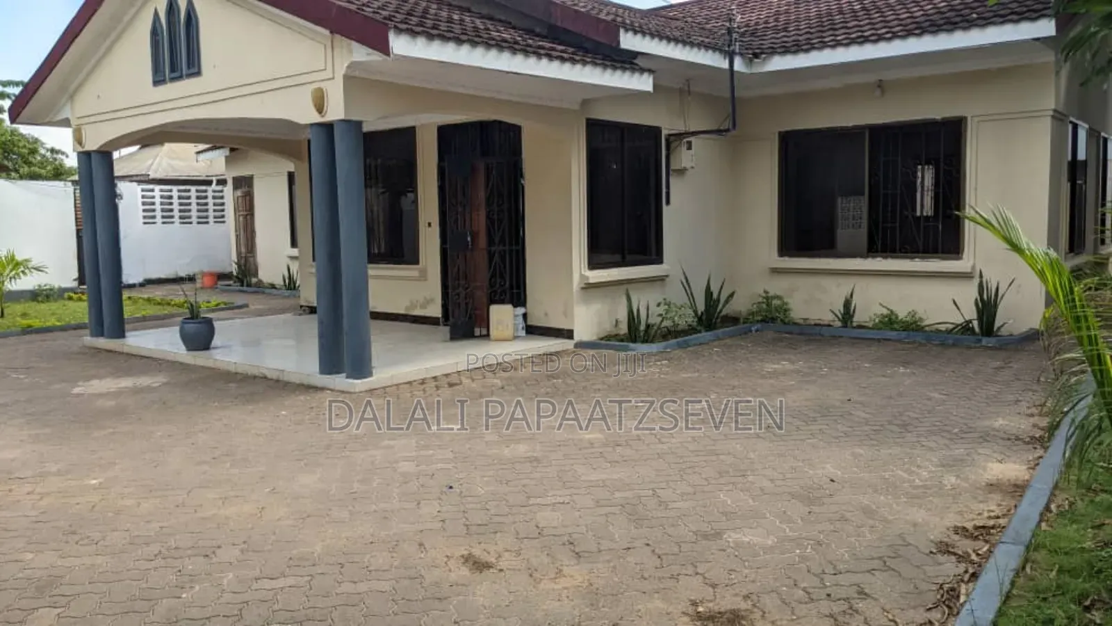 3bdrm House in Dalalipapaatzseven, Kinondoni for rent