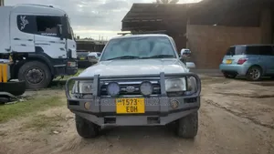 Toyota Hilux Surf 2001 Silver