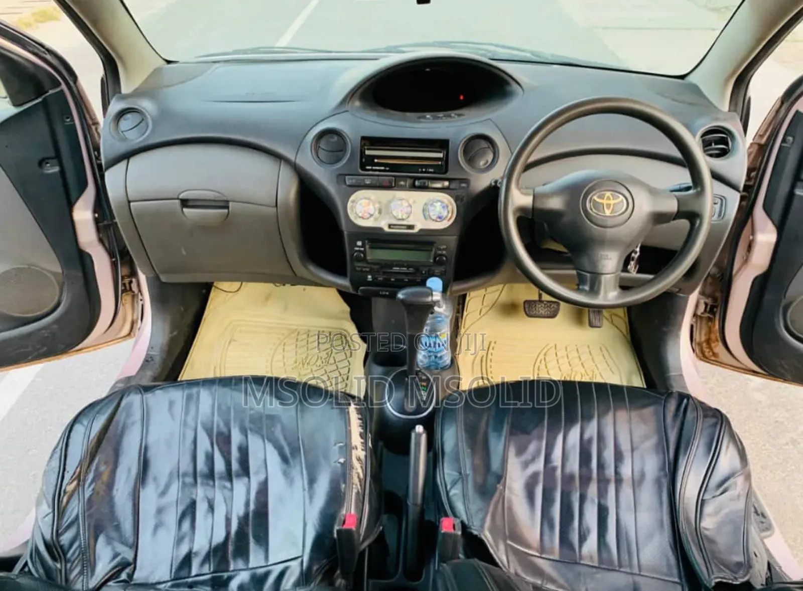 Toyota Vitz 2005 Gold