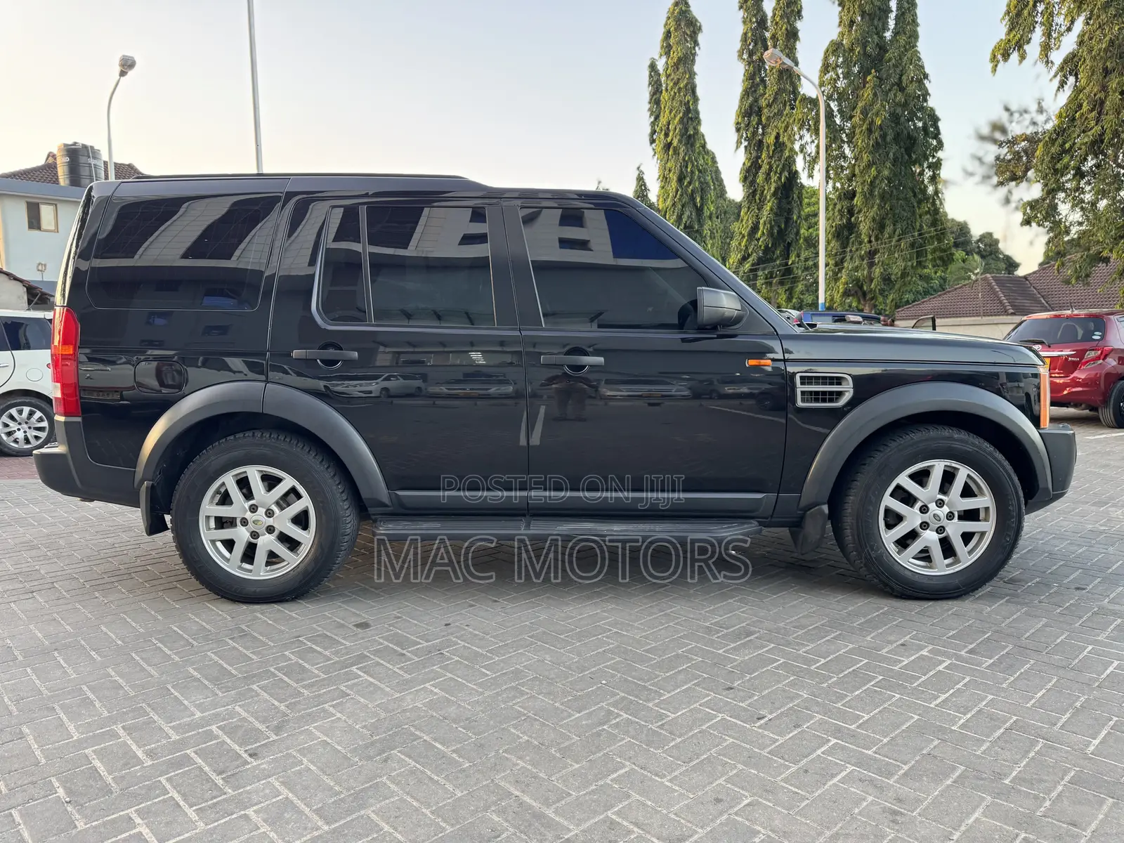 Land Rover Discovery 2006 Black