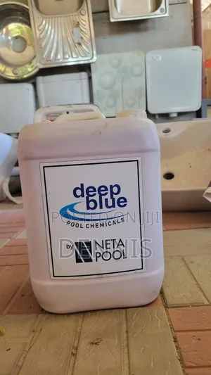 Deep Blue Pool Chemical