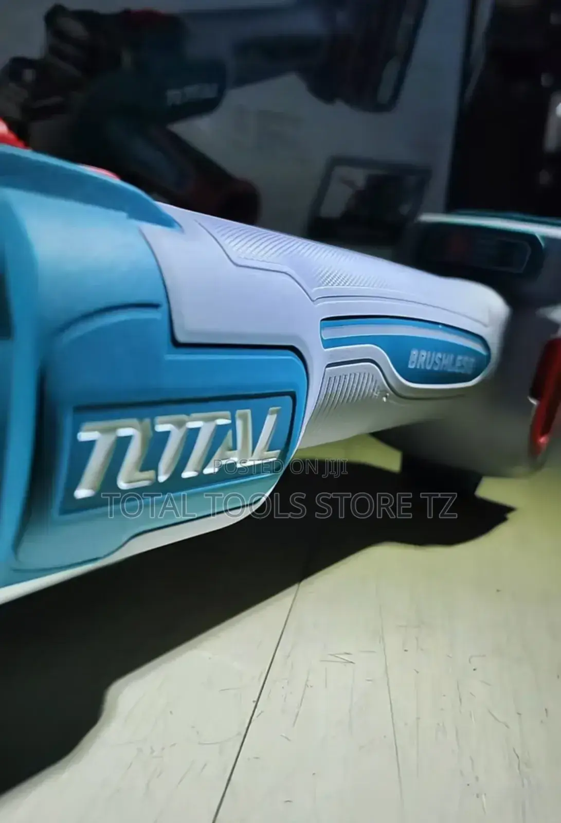 Total Lithium Cordless Angle Grinder 20v 4ah
