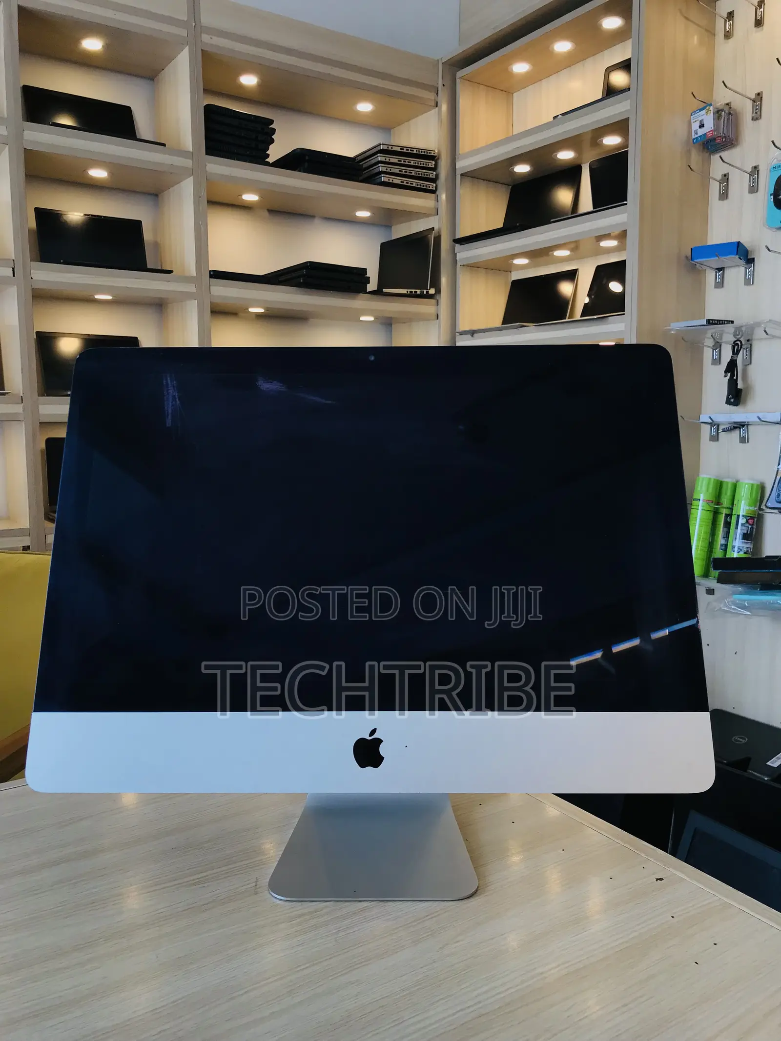 New Desktop Computer Apple iMac 8GB Intel Core I5 SSD 256GB