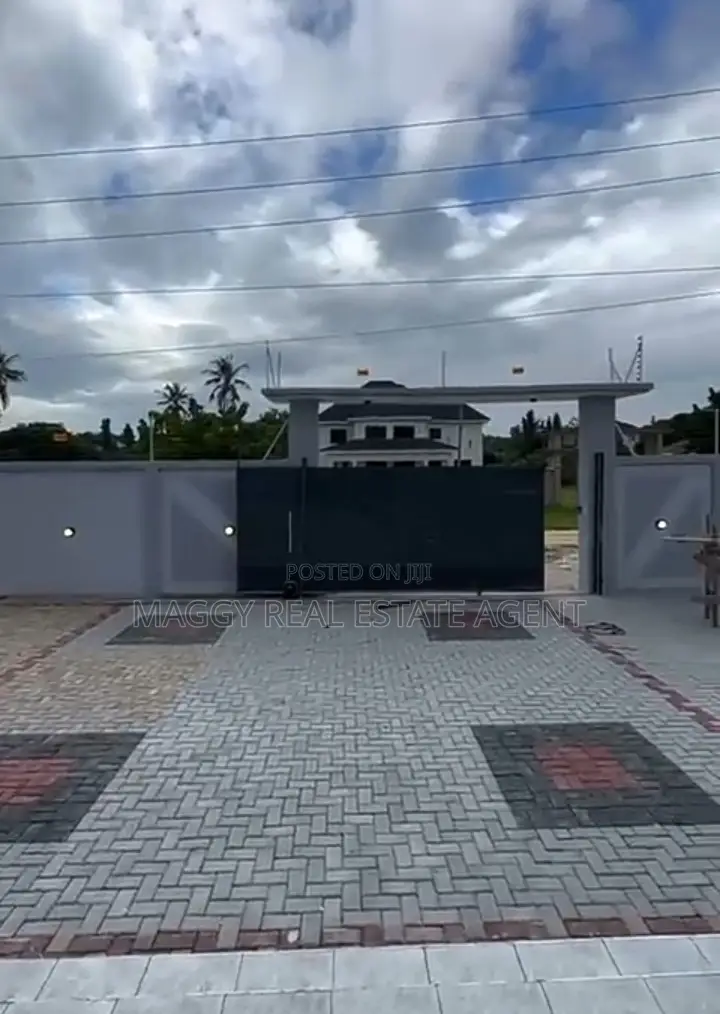 3bdrm House in Bunju Beach for sale