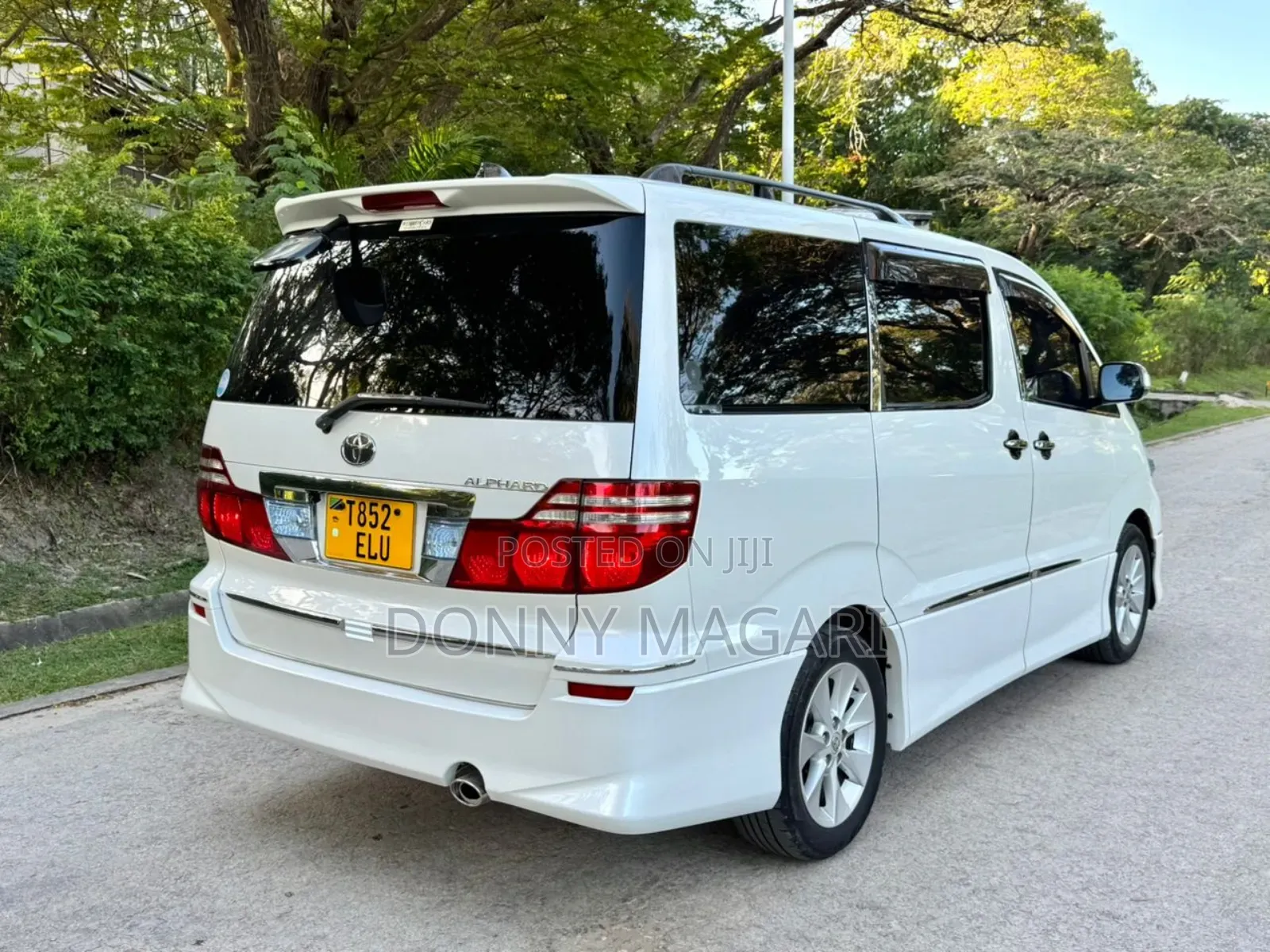 Toyota Alphard 2008 White