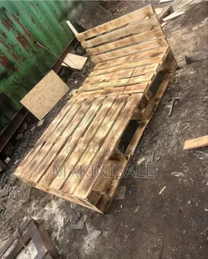 Pallet Bed Unapata Size Utakayo