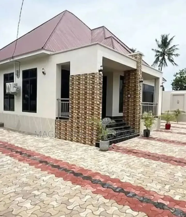Furnished 3bdrm House in Bunju for sale