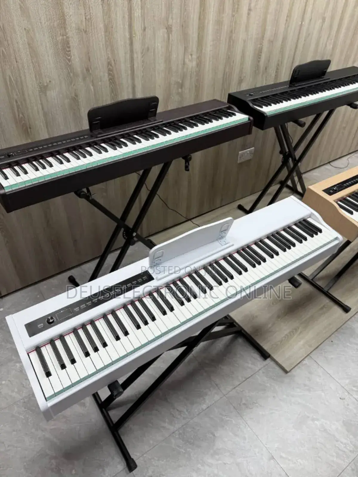 Digital Piano 88key (Pvc) With Stand